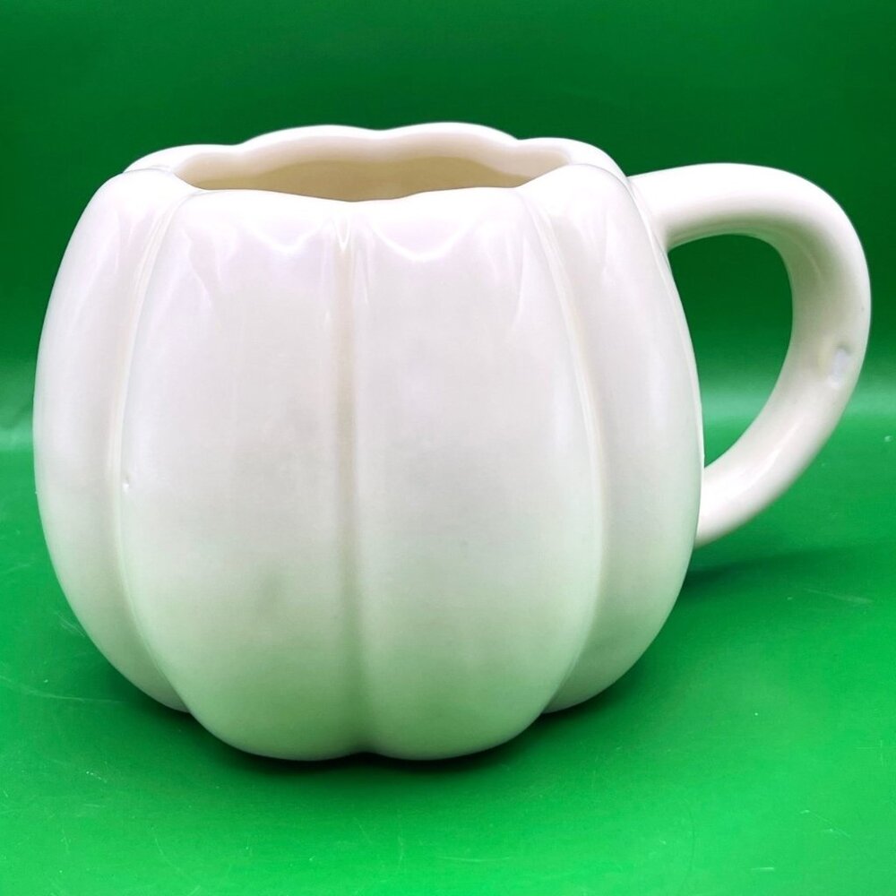 Seasonal White Pumpkin Mug Fall Autumn 16.9oz Ceramic Gourd Coffee Cocoa Tea Cup